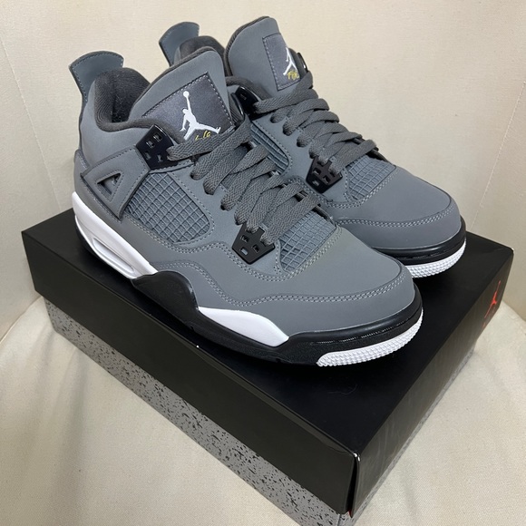 Jordan Shoes - Nike Retro Air Jordan Cool Grey 4s 4